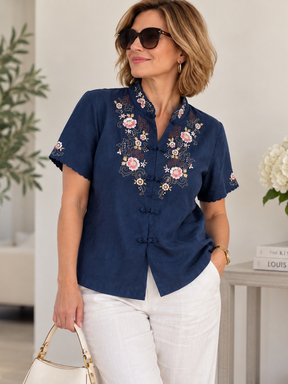 Vintage Daffodil Blue Chinese Blouse Floral Embroidered Size L